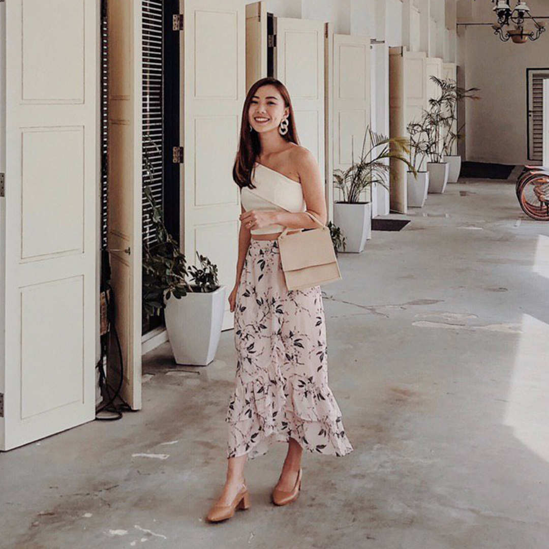 As seen on @joycelynthiang - Charlee Floral Printed Midi Skirt