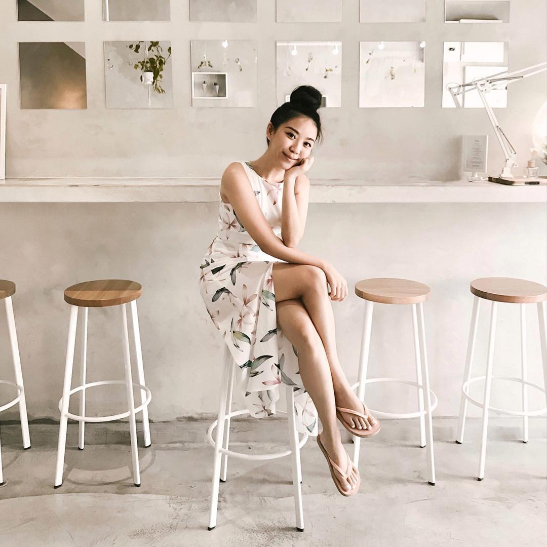 As seen on @careentxy - Averlyn Floral Printed Midi Romper