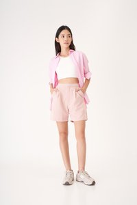 Dion Shorts in Light Pink