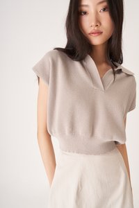 Keith Sleeveless Knit Top in Grey