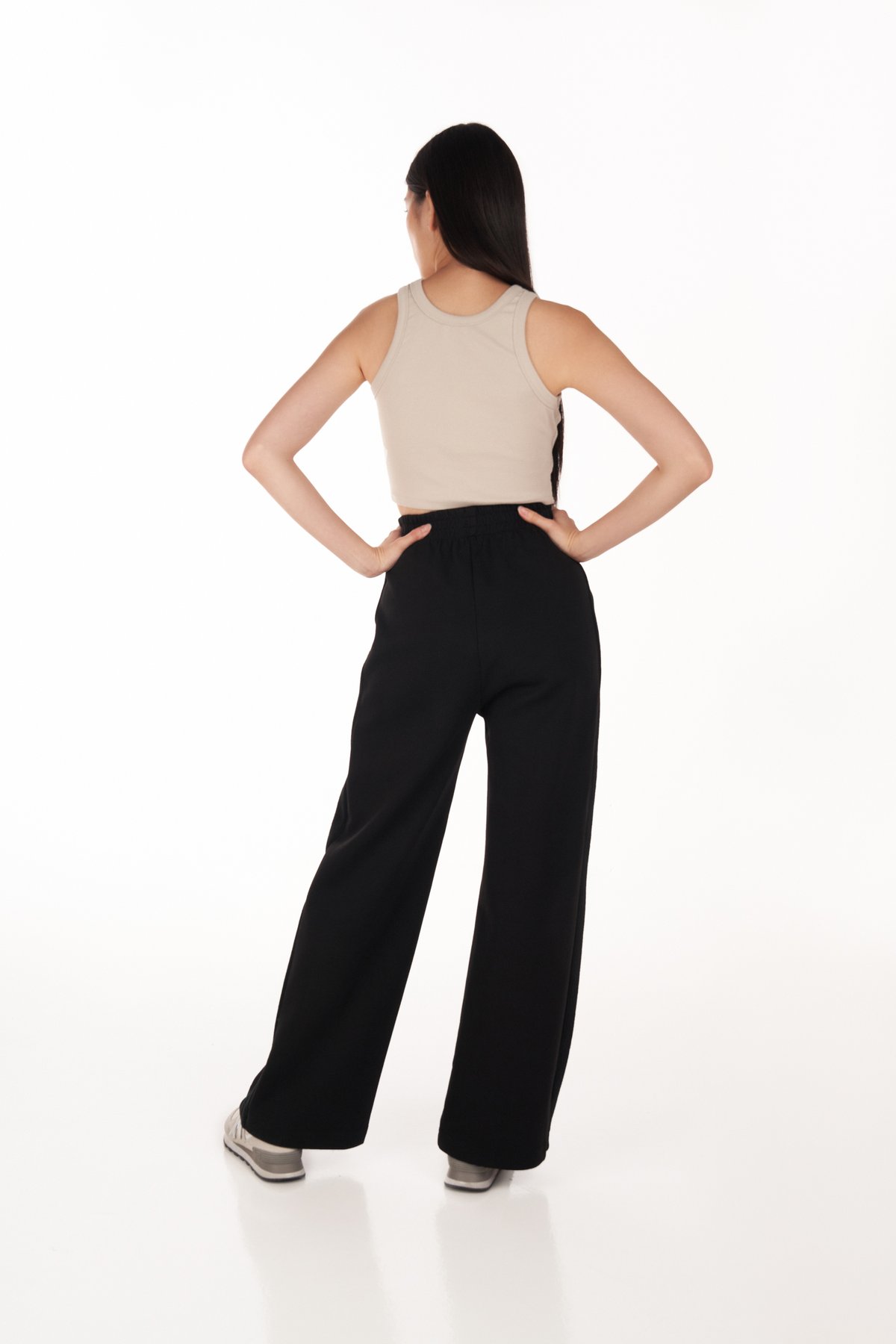 Jace Ribbed Panel Sweat Pants in Black