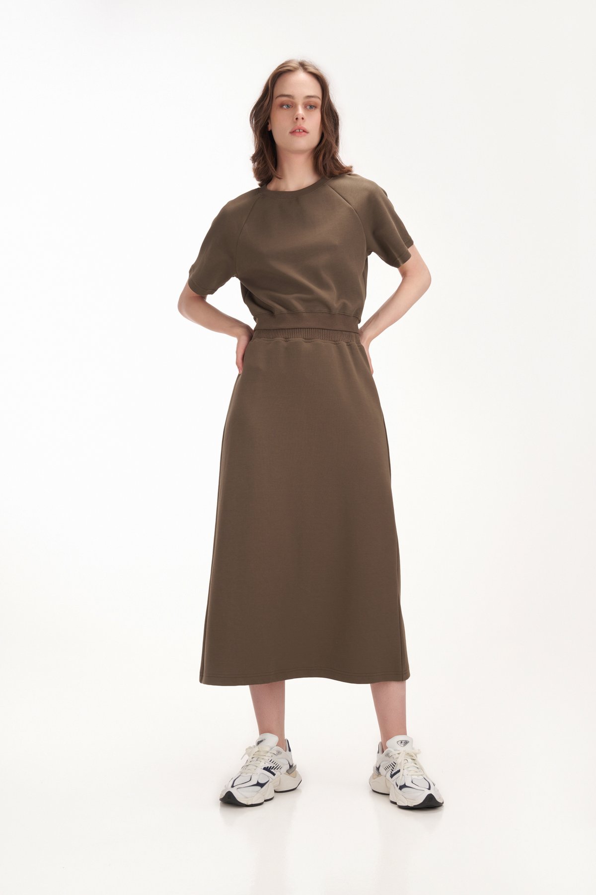 Trevor Crop Tee in Walnut