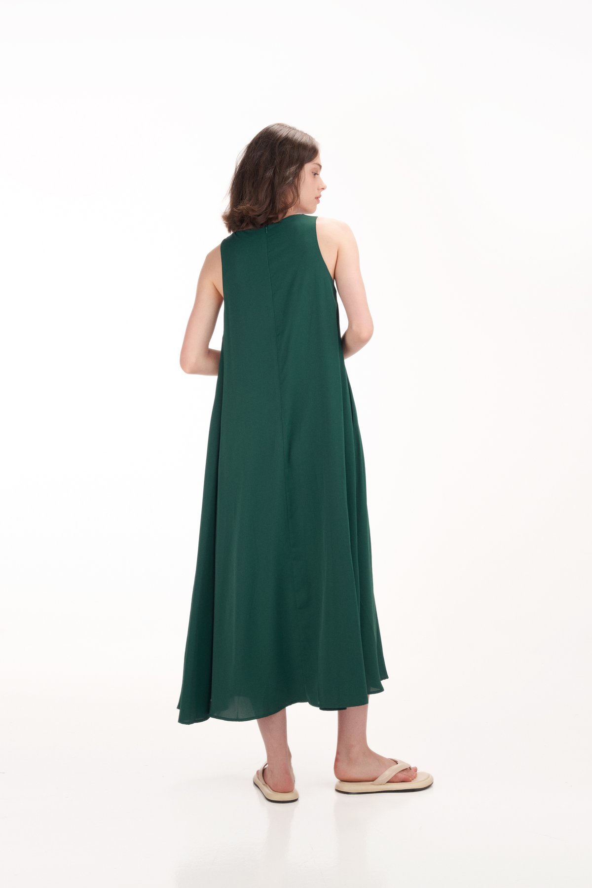 Estella V-Neck Maxi Dress in Forest
