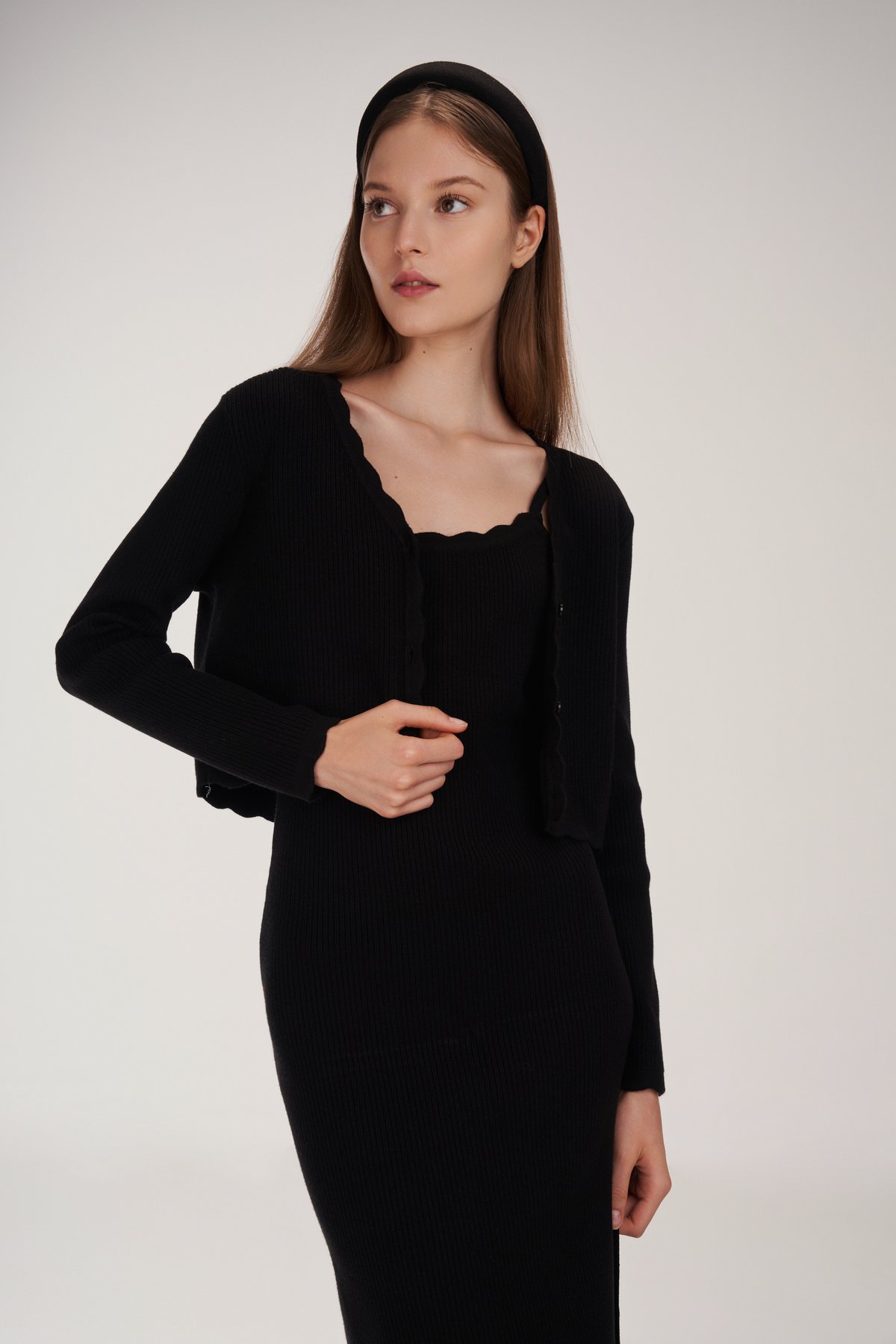Rae Scallop Trim Knit Cardigan