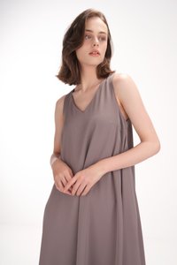 Estella V-Neck Maxi Dress in Taupe