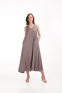 Estella V-Neck Maxi Dress in Taupe