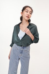 Lenne Satin Shirt in Forest
