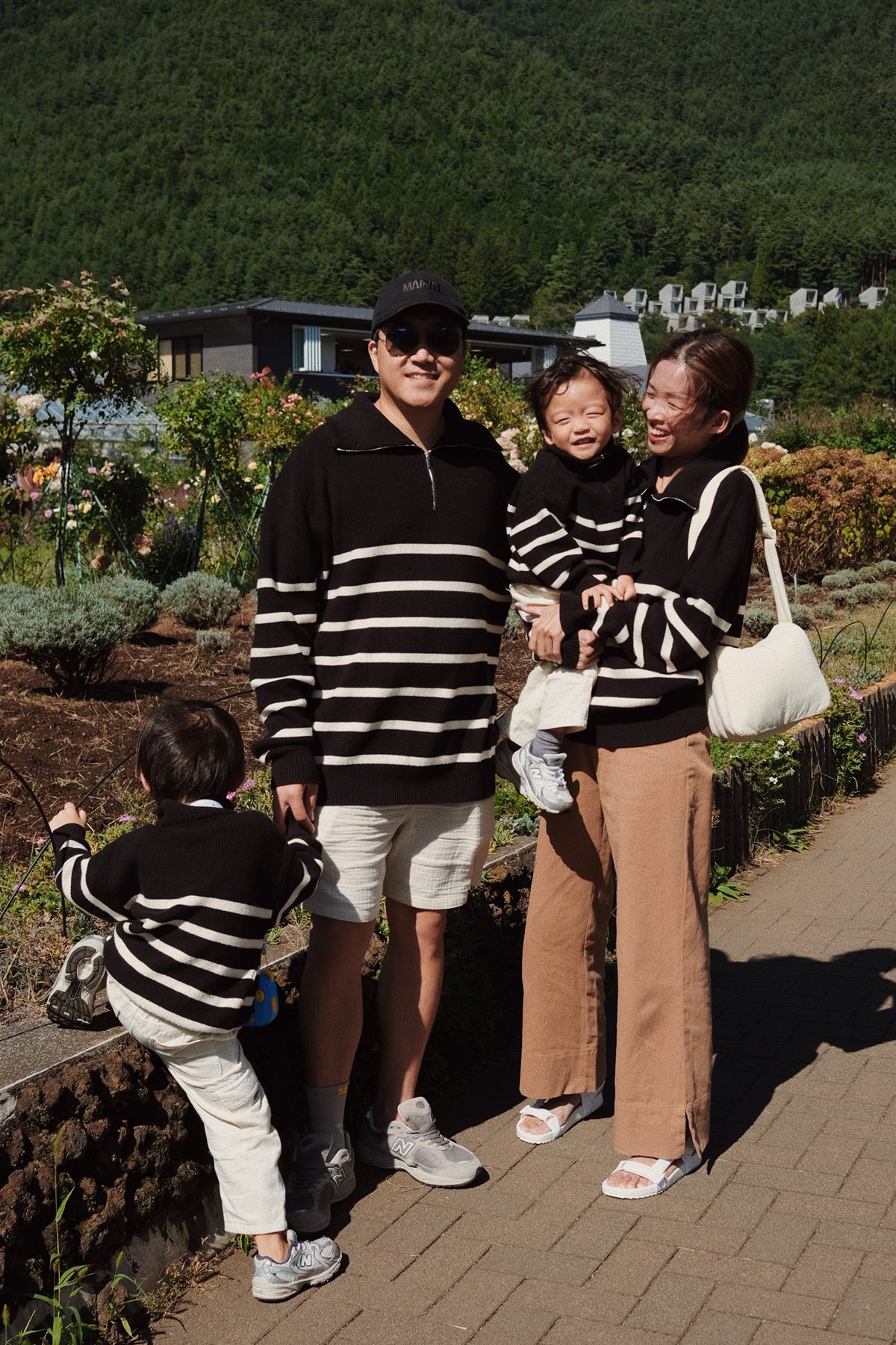 Kid's Oshino Stripes Pullover in Black