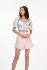 Raynne Flutter Sleeve Top in Harmony Bliss in Pastel