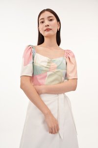 Raynne Flutter Sleeve Top in Harmony Bliss in Vivid