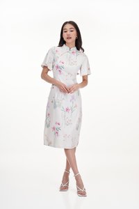 Xin Qipao in Blossoms Reverie