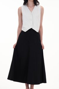Zena Skirt in Black