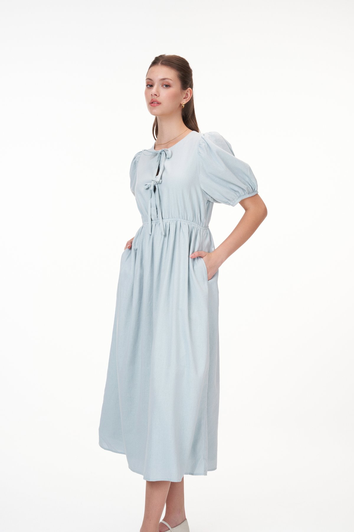 Susie Linen Ribbon Dress in Sky