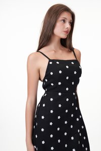 Daisy Embroidered Padded Dress