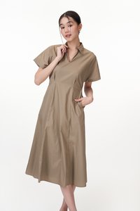 Valerie Collared Midi Dress in Brown