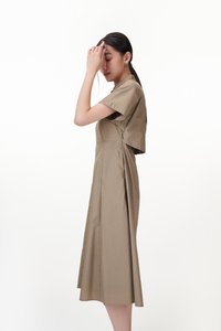Valerie Collared Midi Dress in Brown