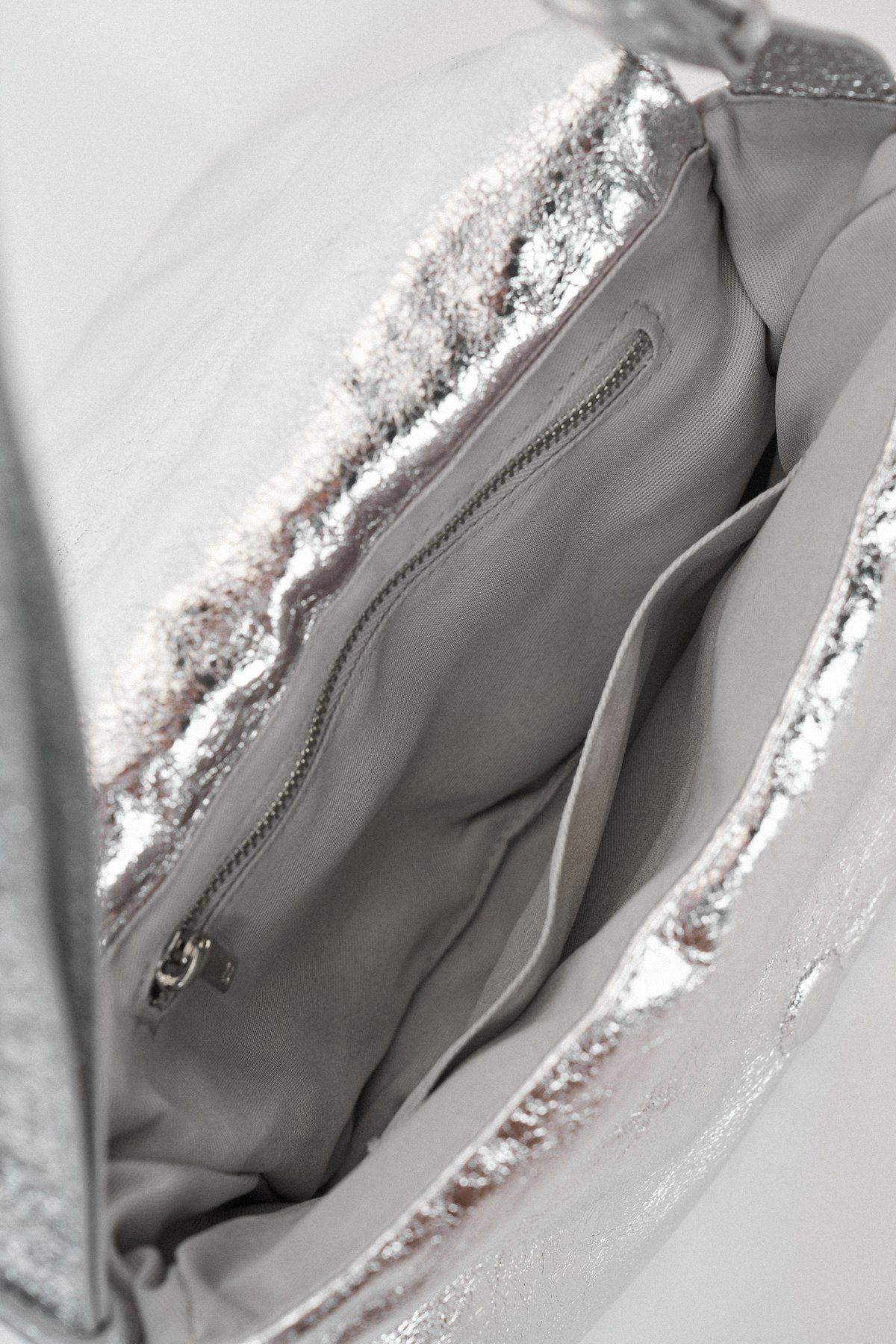 The Lovers Club Cloud Vegan Leather Shoulder Bag & Scent Tag in Silver