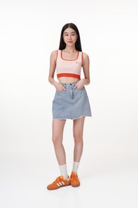 Brittney Fray Hem Denim Skirt in Light Wash