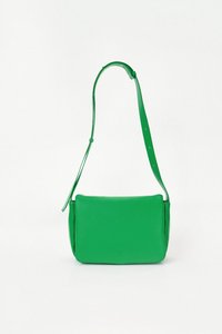 The Lovers Club Cloud Vegan Leather Shoulder Bag & Scent Tag in Kelly Green