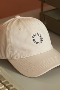 The Lovers Club Cap in Cream