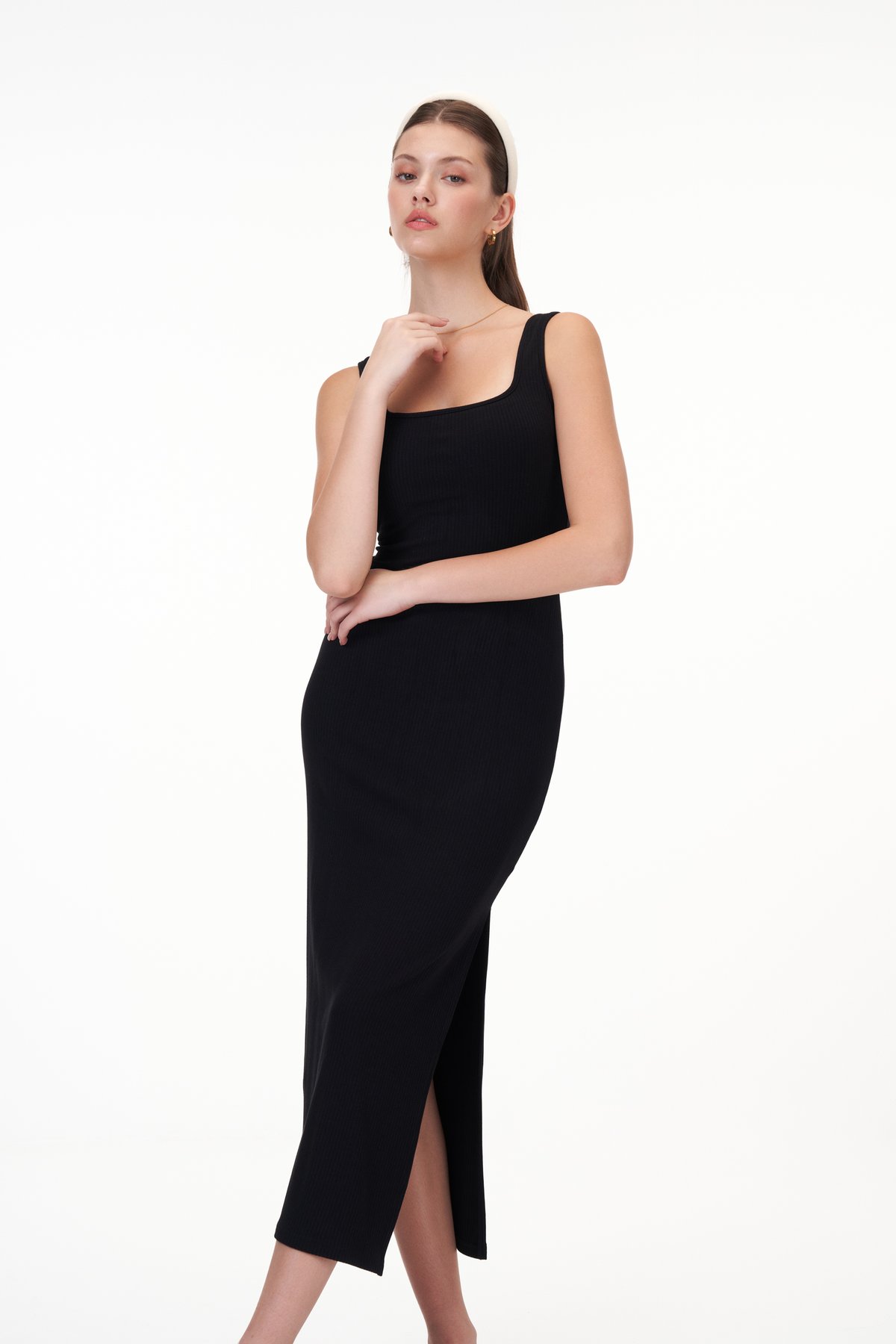 Jaylee Padded Knot Dress in Black