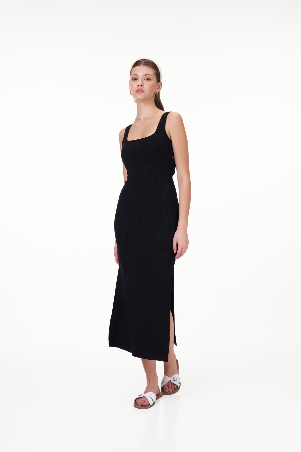 Jaylee Padded Knot Dress in Black