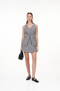 Polly Houndstooth Vest in Black