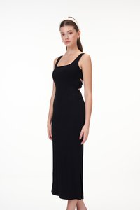 Jaylee Padded Knot Dress in Black