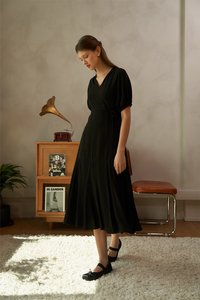 Blair Midi Dress in Black