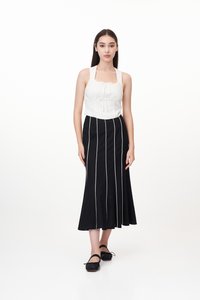 Khlole Contrast Trim Midi Skirt in Black