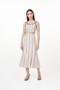 Khlole Contrast Trim Midi Skirt in Oat 