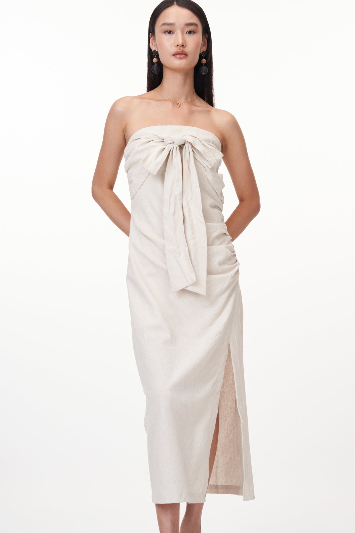 Gerlyn Halter Linen Midi Dress in Oat