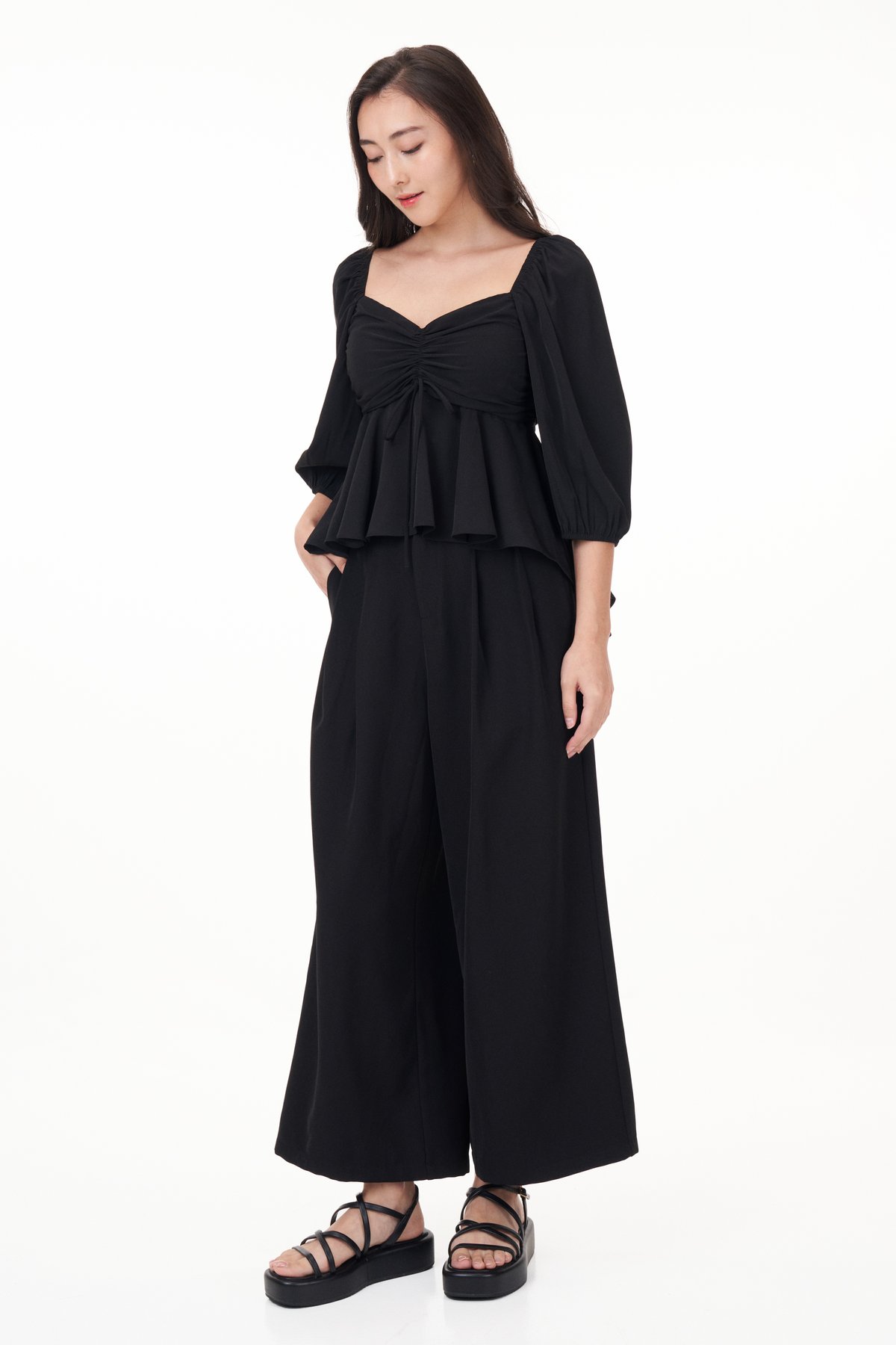 Suzy Padded Top in Black