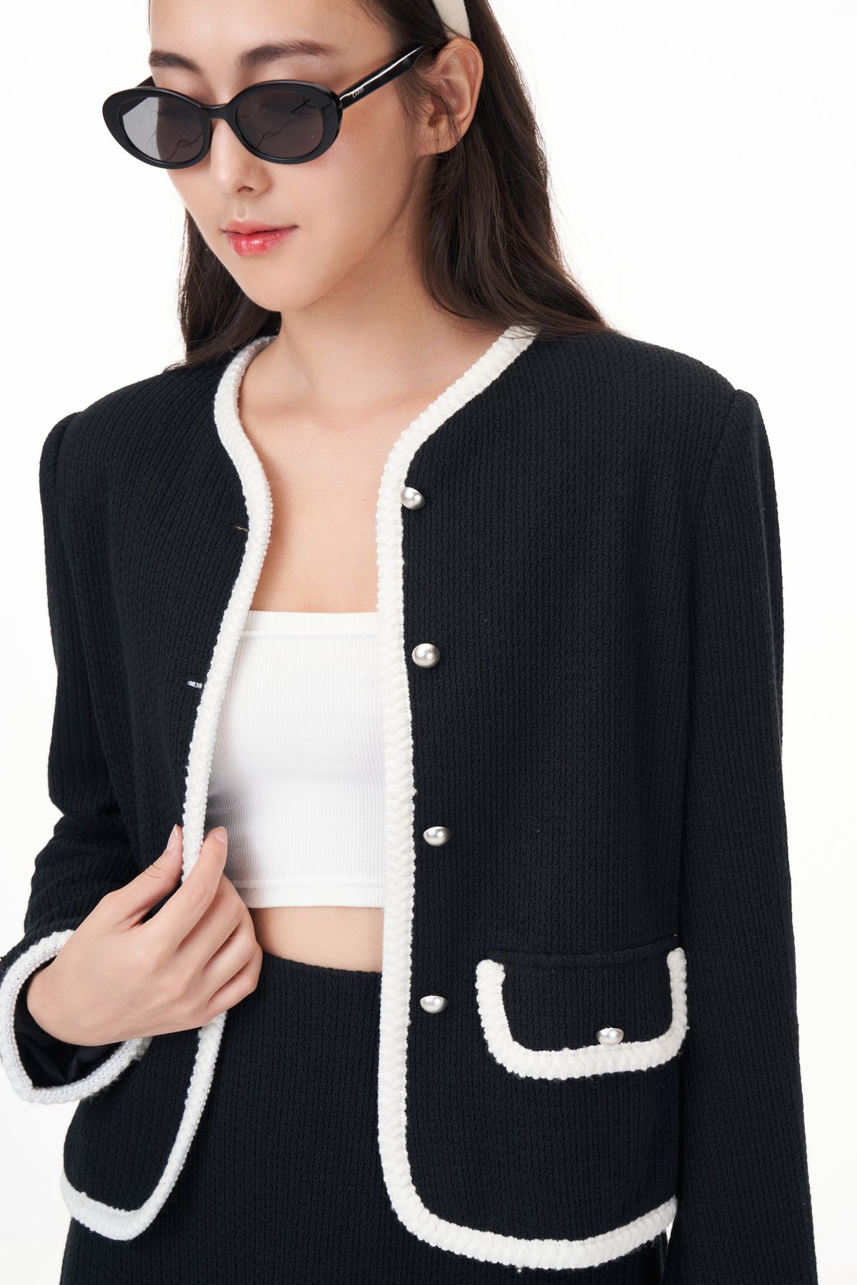 Gabrielle Contrast Blazer in Black