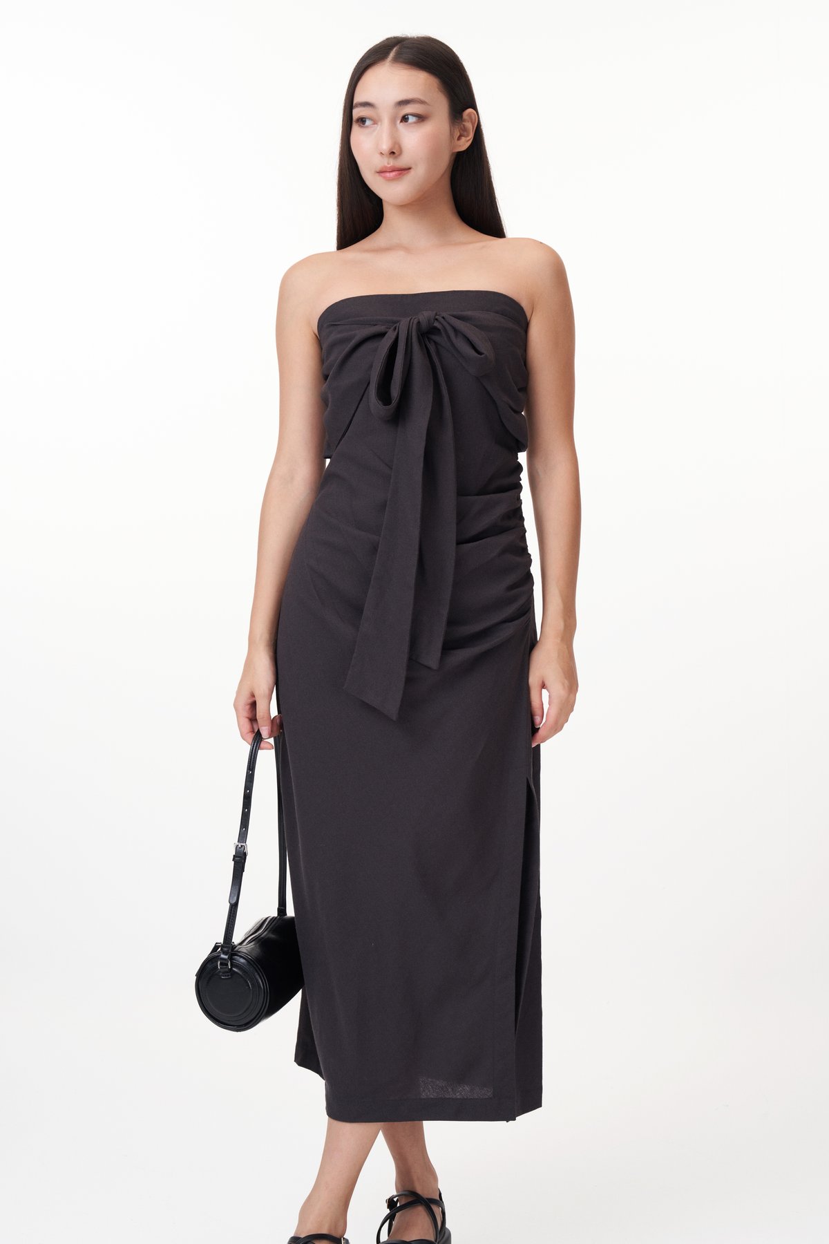 Gerlyn Halter Linen Midi Dress in Charcoal