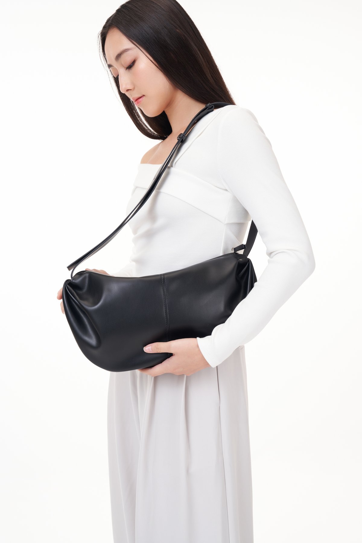 MOON BAG