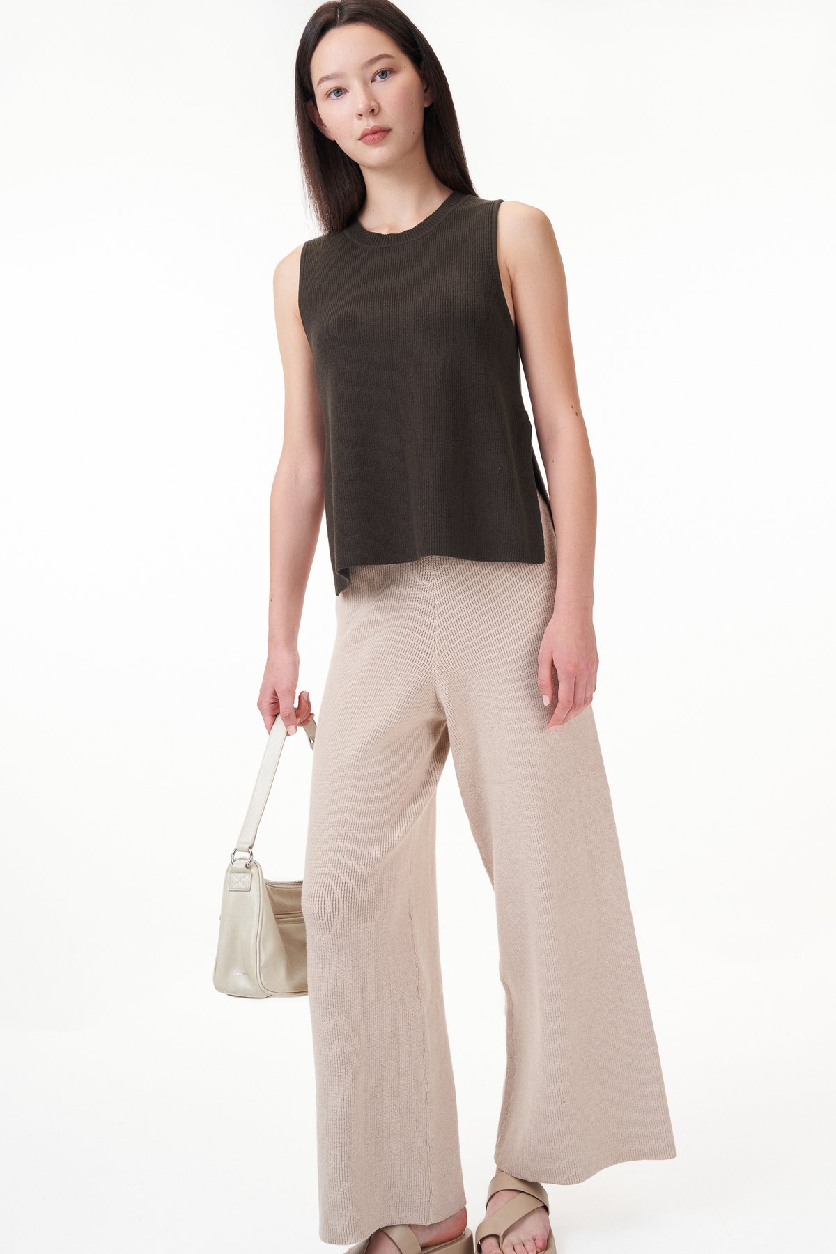 Niko Knitted Sleeveless Top in Truffle