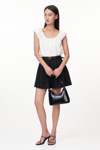 Raye Linen Shorts in Black