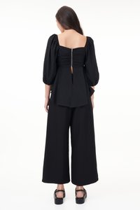 Suzy Padded Top in Black