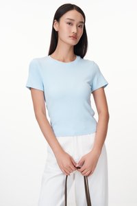 Leon Tee in Fondant Sky