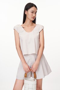 Raye Linen Shorts in Stone