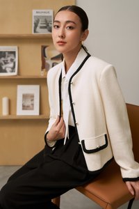 Gabrielle Contrast Blazer in Cream