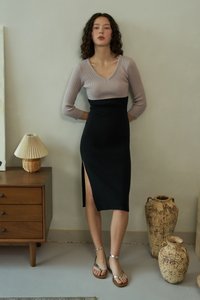 Nikita Colorblock Knit Dress in Taupe / Black