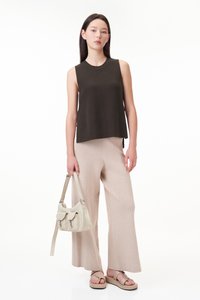 Niko Knitted Sleeveless Top in Truffle