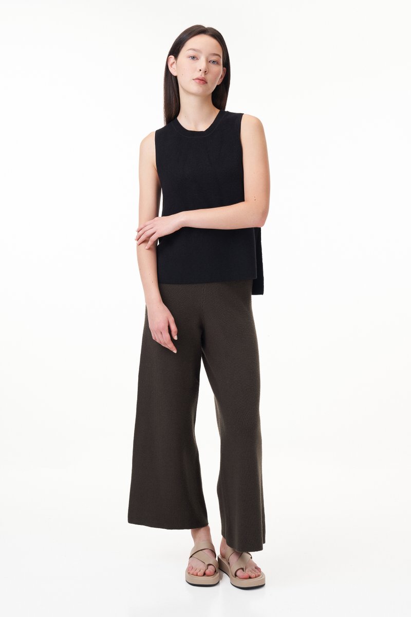 Niko Knitted Sleeveless Top