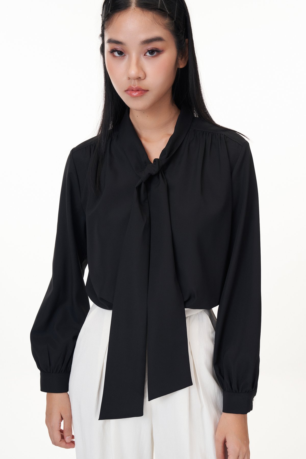 【送料無料/即納】  Pussy Emmi Bow Lover Closet The | Blouse トップス