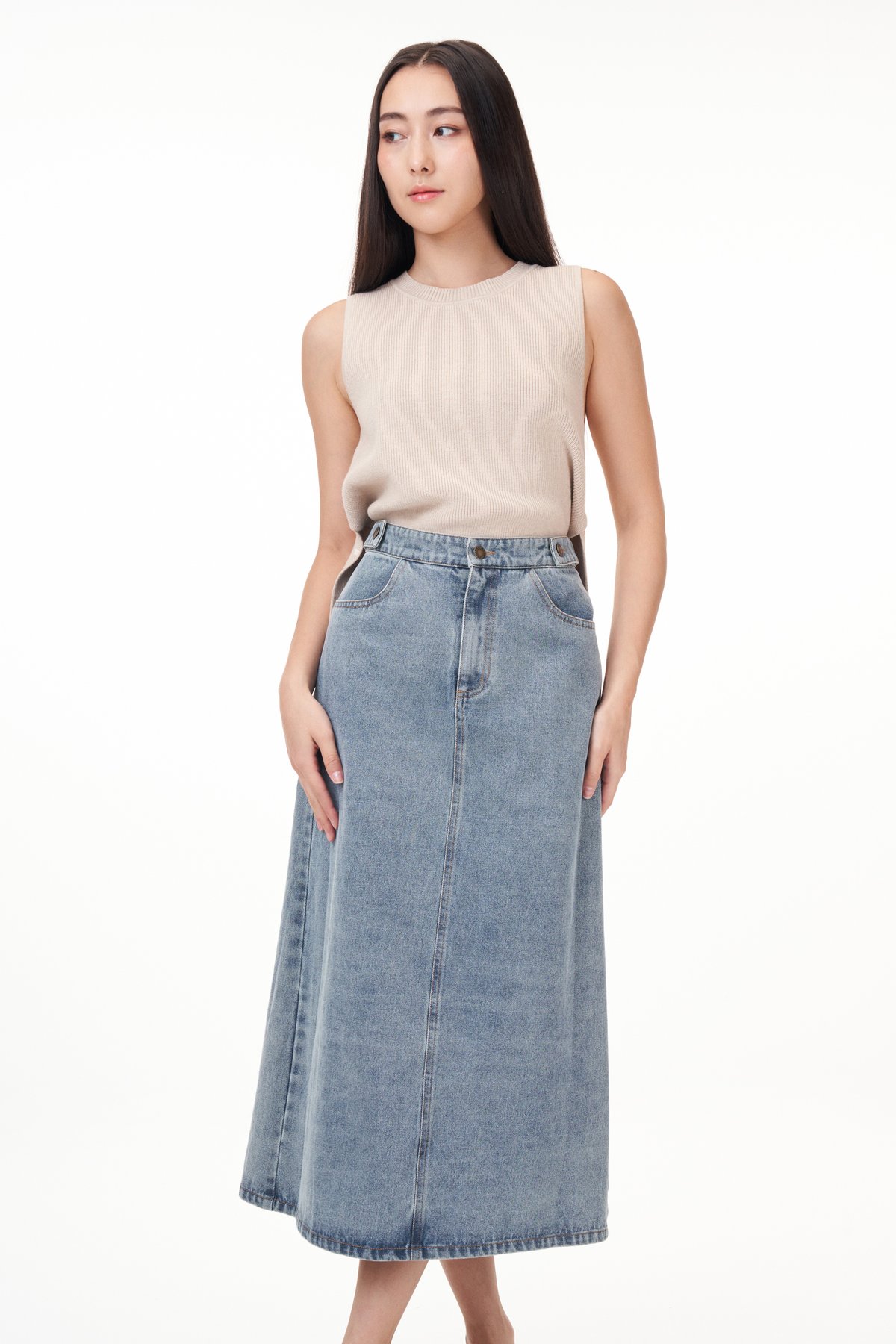 Korrine Denim Straight Skirt in Light Wash