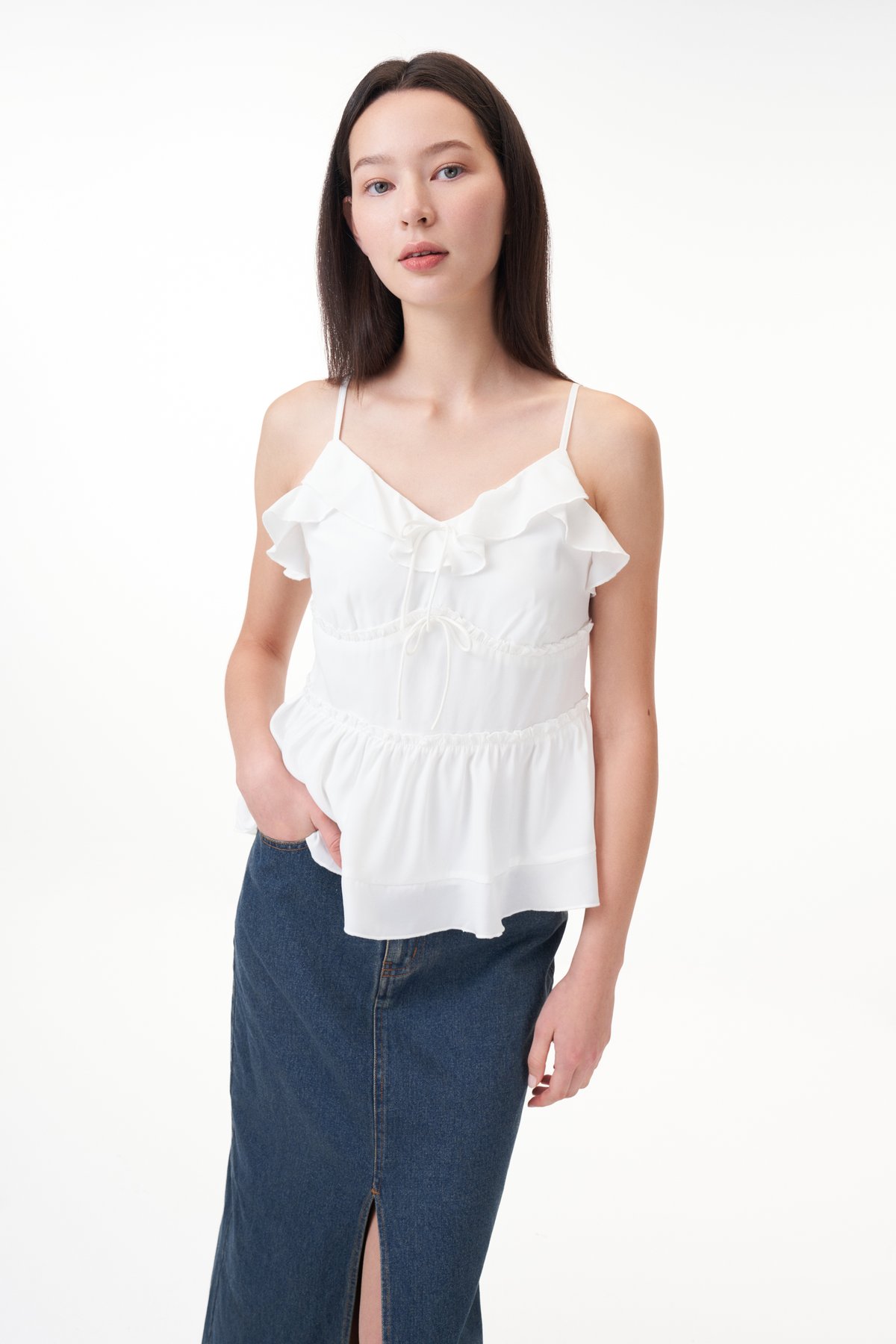 Suzy Ruffle Top in White