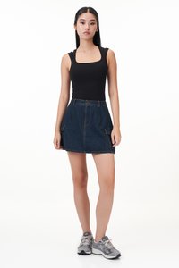 Davis Padded Top