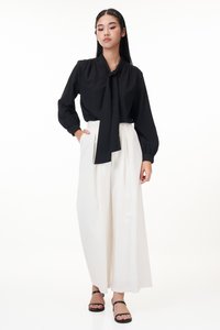 Emmi Pussy Bow Blouse in Black